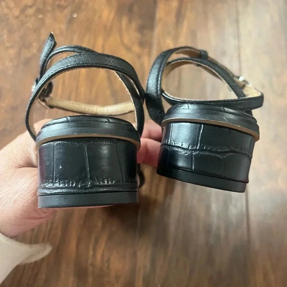 Sam Edelman Ingrid Sandal- NWOT size 1 - Picture 5 of 7